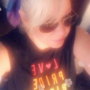 Meet your Posher, Gina